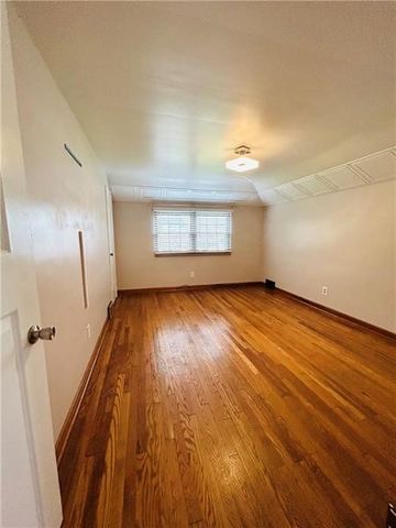 65 Princeton Ave, Uniontown, PA 15401