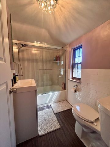 65 Princeton Ave, Uniontown, PA 15401