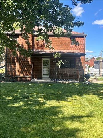 65 Princeton Ave, Uniontown, PA 15401