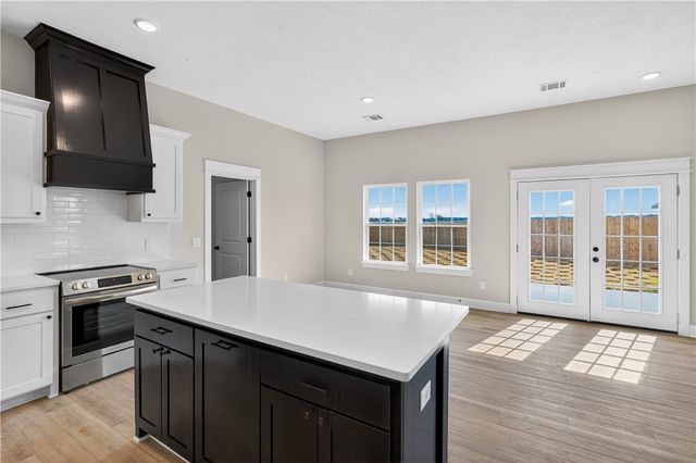 161 Turnrow Cove, Snook, TX 77878