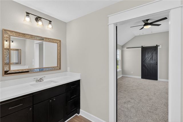 161 Turnrow Cove, Snook, TX 77878