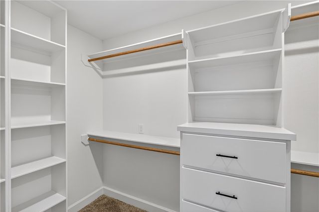 161 Turnrow Cove, Snook, TX 77878