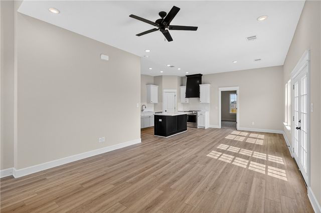 161 Turnrow Cove, Snook, TX 77878