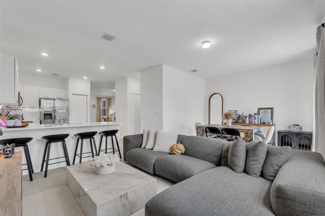 12613 NW 23rd Place, Miami, FL 33167