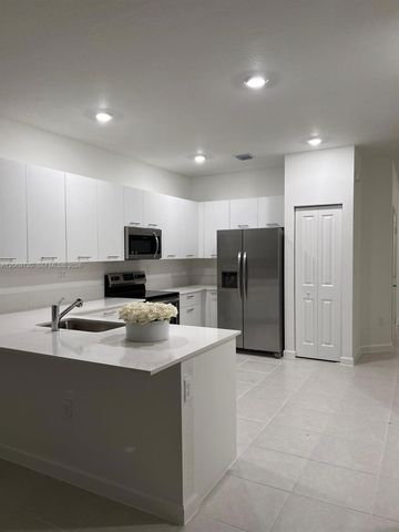 12613 NW 23rd Place, Miami, FL 33167