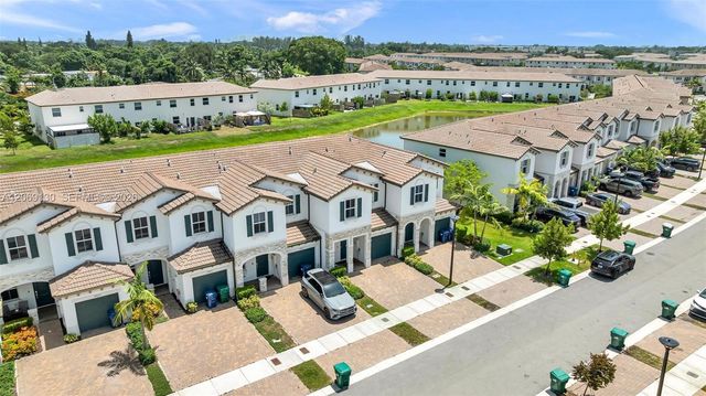 12613 NW 23rd Place, Miami, FL 33167