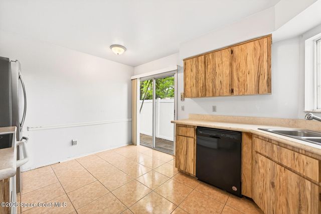 568 Abington Court, Apopka, FL 32703