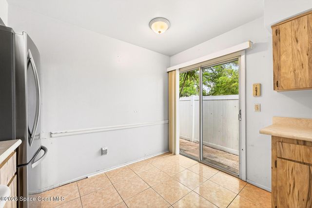 568 Abington Court, Apopka, FL 32703