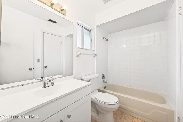 568 Abington Court, Apopka, FL 32703