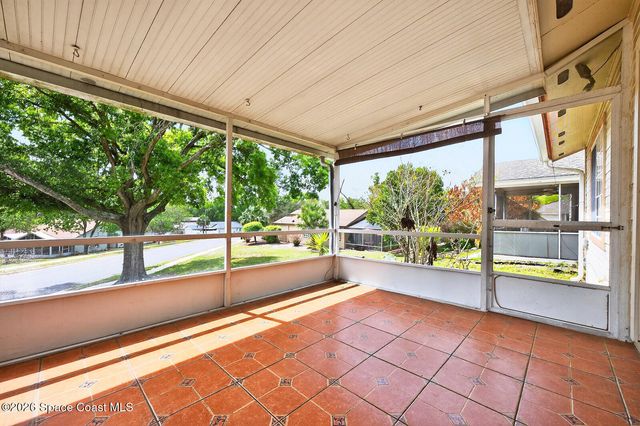 568 Abington Court, Apopka, FL 32703