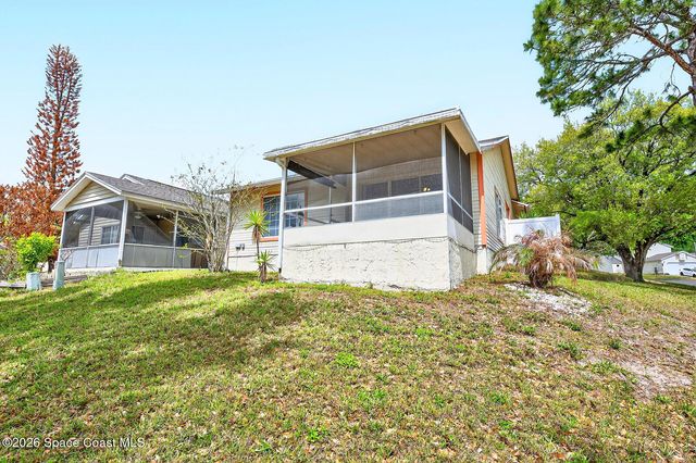 568 Abington Court, Apopka, FL 32703