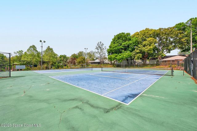 568 Abington Court, Apopka, FL 32703