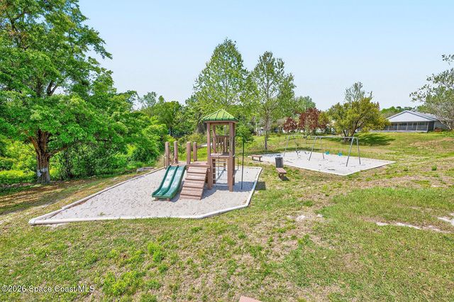 568 Abington Court, Apopka, FL 32703