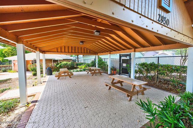 568 Abington Court, Apopka, FL 32703