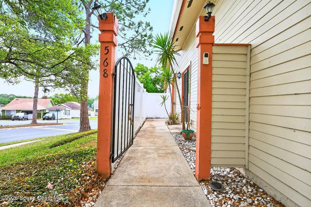 568 Abington Court, Apopka, FL 32703