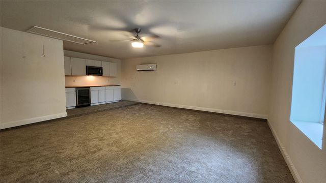 1619 Glenhill Lane, Lewisville, TX 75077