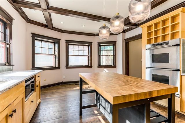 3839 Harrison Boulevard, Kansas City, MO 64109