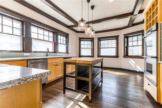 3839 Harrison Boulevard, Kansas City, MO 64109