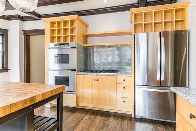 3839 Harrison Boulevard, Kansas City, MO 64109