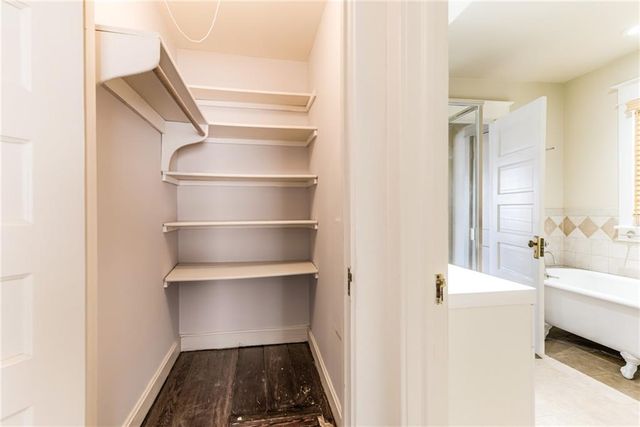 3839 Harrison Boulevard, Kansas City, MO 64109