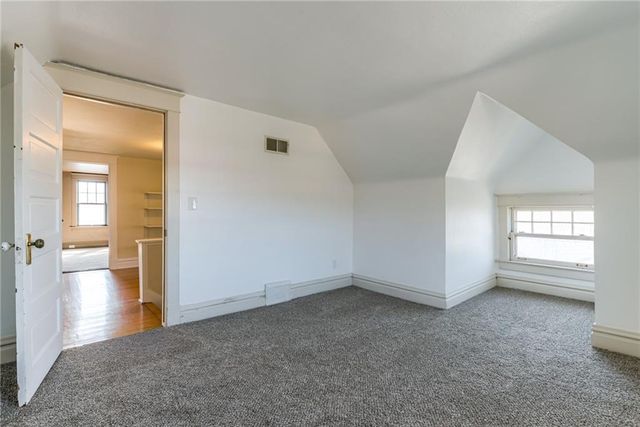 3839 Harrison Boulevard, Kansas City, MO 64109