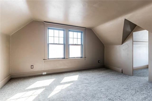 3839 Harrison Boulevard, Kansas City, MO 64109