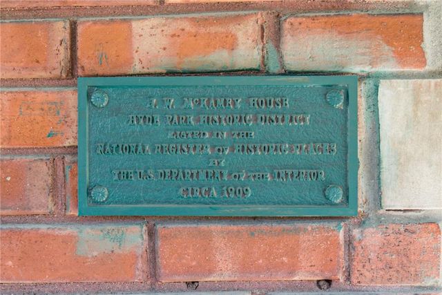 3839 Harrison Boulevard, Kansas City, MO 64109