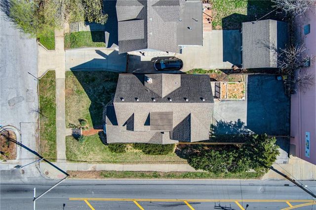 3839 Harrison Boulevard, Kansas City, MO 64109