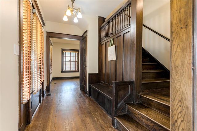 3839 Harrison Boulevard, Kansas City, MO 64109