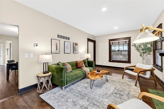 3839 Harrison Boulevard, Kansas City, MO 64109