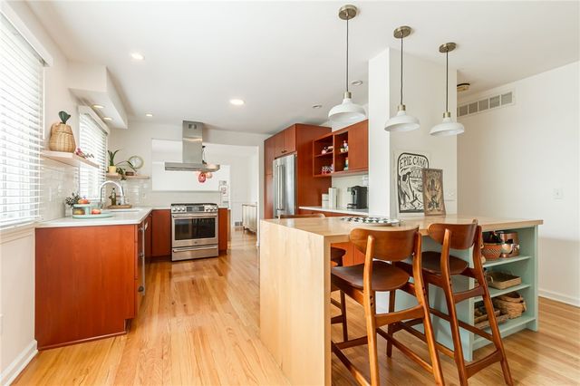 7 Falconbridge Drive, Pittsford, NY 14534