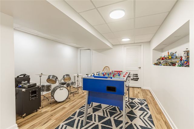 7 Falconbridge Drive, Pittsford, NY 14534