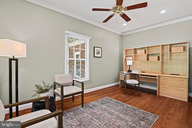 11366 SENECA KNOLL DR, Great Falls, VA 22066