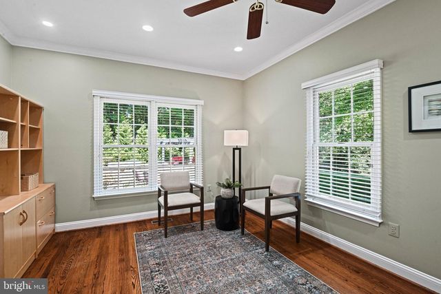 11366 SENECA KNOLL DR, Great Falls, VA 22066