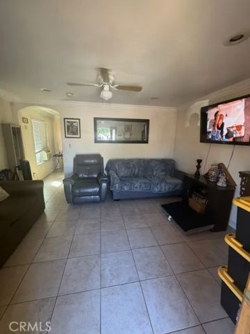 223 S Kern, Los Angeles, CA 90022