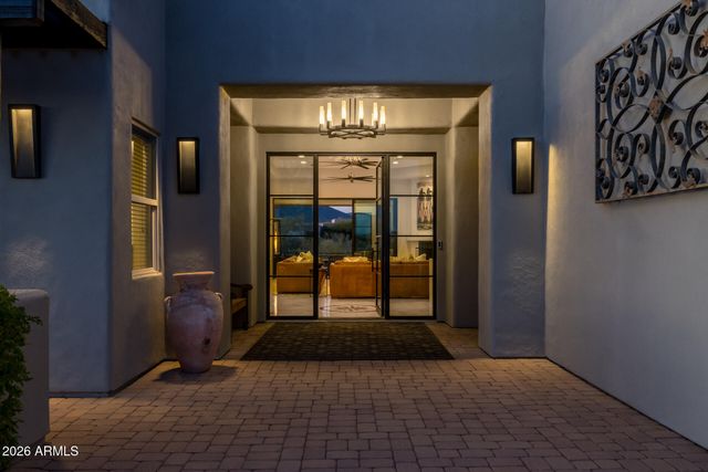 10136 E FILAREE Lane, Scottsdale, AZ 85262