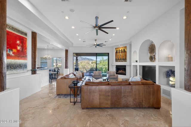 10136 E FILAREE Lane, Scottsdale, AZ 85262