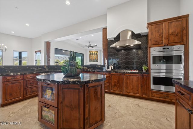 10136 E FILAREE Lane, Scottsdale, AZ 85262