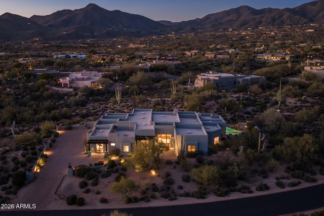 10136 E FILAREE Lane, Scottsdale, AZ 85262