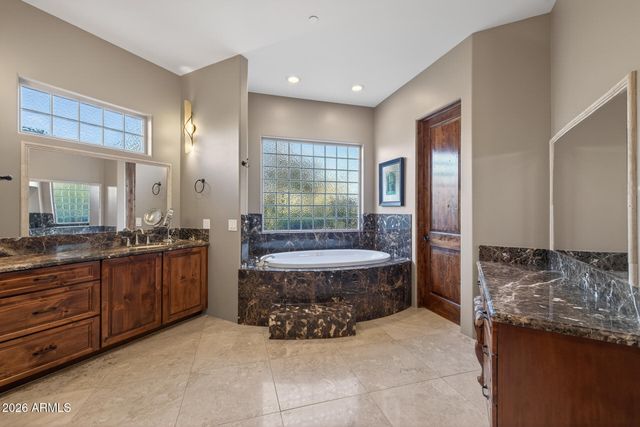 10136 E FILAREE Lane, Scottsdale, AZ 85262