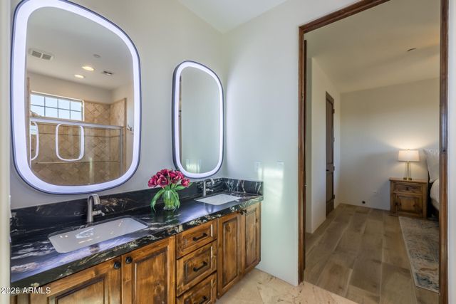 10136 E FILAREE Lane, Scottsdale, AZ 85262