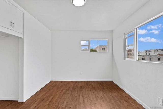 1250 Pacific Beach Dr, San Diego, CA 92109