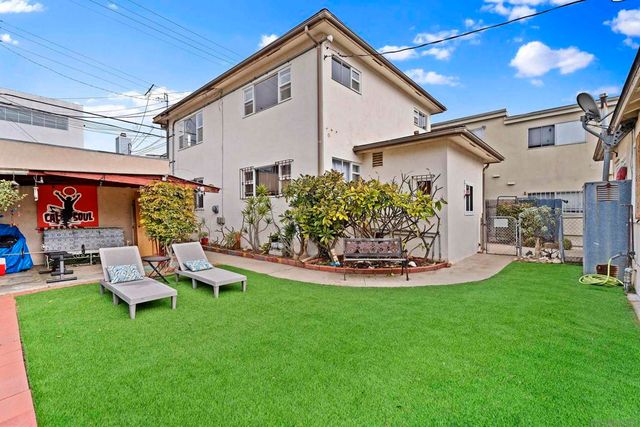 1250 Pacific Beach Dr, San Diego, CA 92109