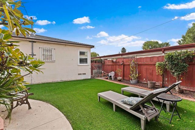 1250 Pacific Beach Dr, San Diego, CA 92109