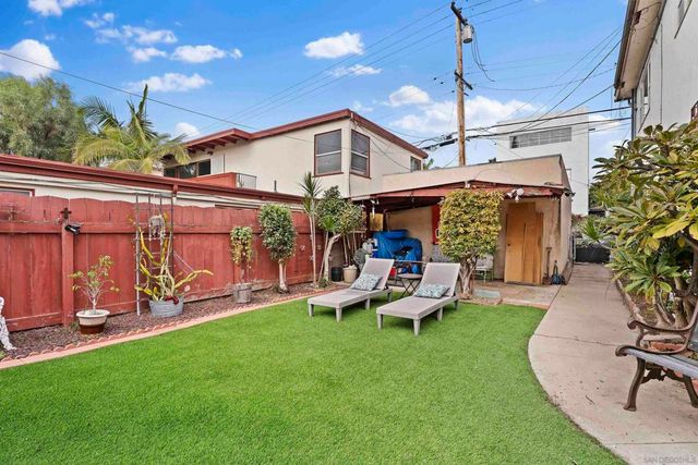 1250 Pacific Beach Dr, San Diego, CA 92109