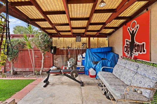 1250 Pacific Beach Dr, San Diego, CA 92109