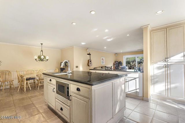 29757 Kimberly Drive, Agoura Hills, CA 91301