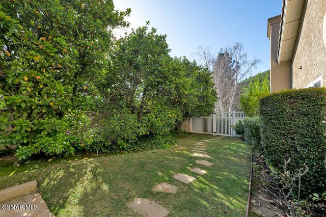 29757 Kimberly Drive, Agoura Hills, CA 91301