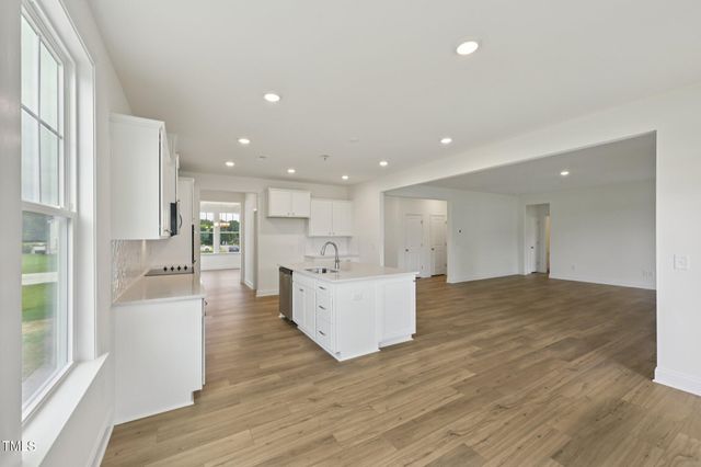 140 Bronze Leaf Drive, Lillington, NC 27546