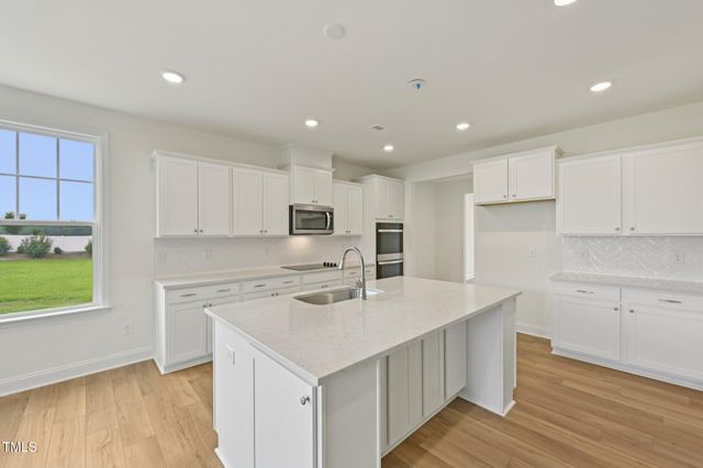 140 Bronze Leaf Drive, Lillington, NC 27546